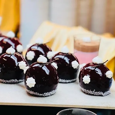 Hvd Viva Club Ultra - Private & Free Parking Хотел 4*