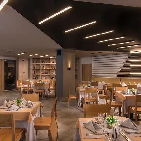 Hvd Viva Club Ultra - Private & Free Parking Hotell 4*