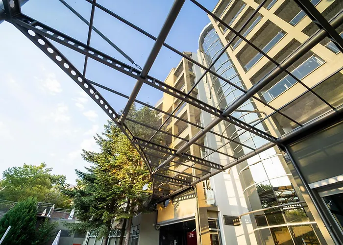 Hvd Viva Club Ultra - Private & Free Parking Hotel 4*