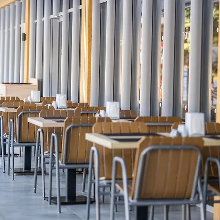 Hvd Viva Club Ultra - Private & Free Parking فندق