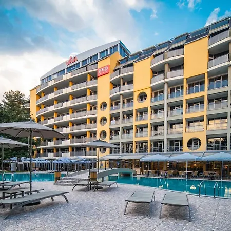 Hotel Hvd Viva Club Ultra - Private & Free Parking 4*
