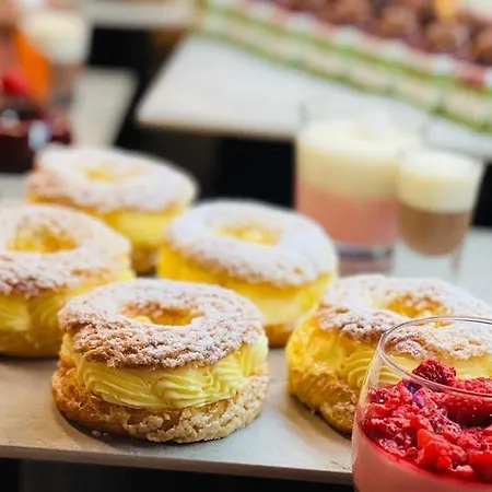 Hvd Viva Club Ultra - Private & Free Parking Hotel