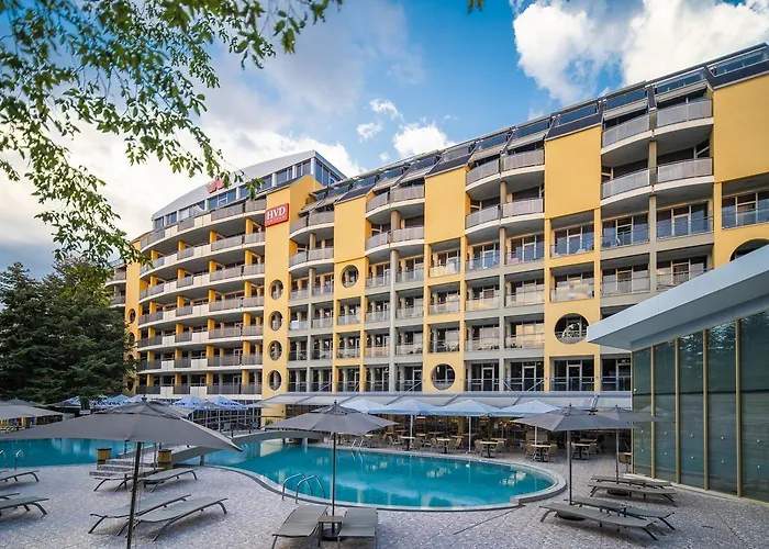 Hvd Viva Club Ultra - Private & Free Parking Szálloda