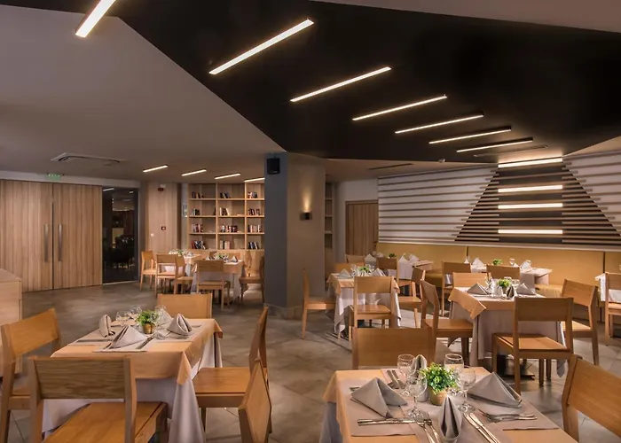 Hvd Viva Club Ultra - Private & Free Parking Szálloda 4*